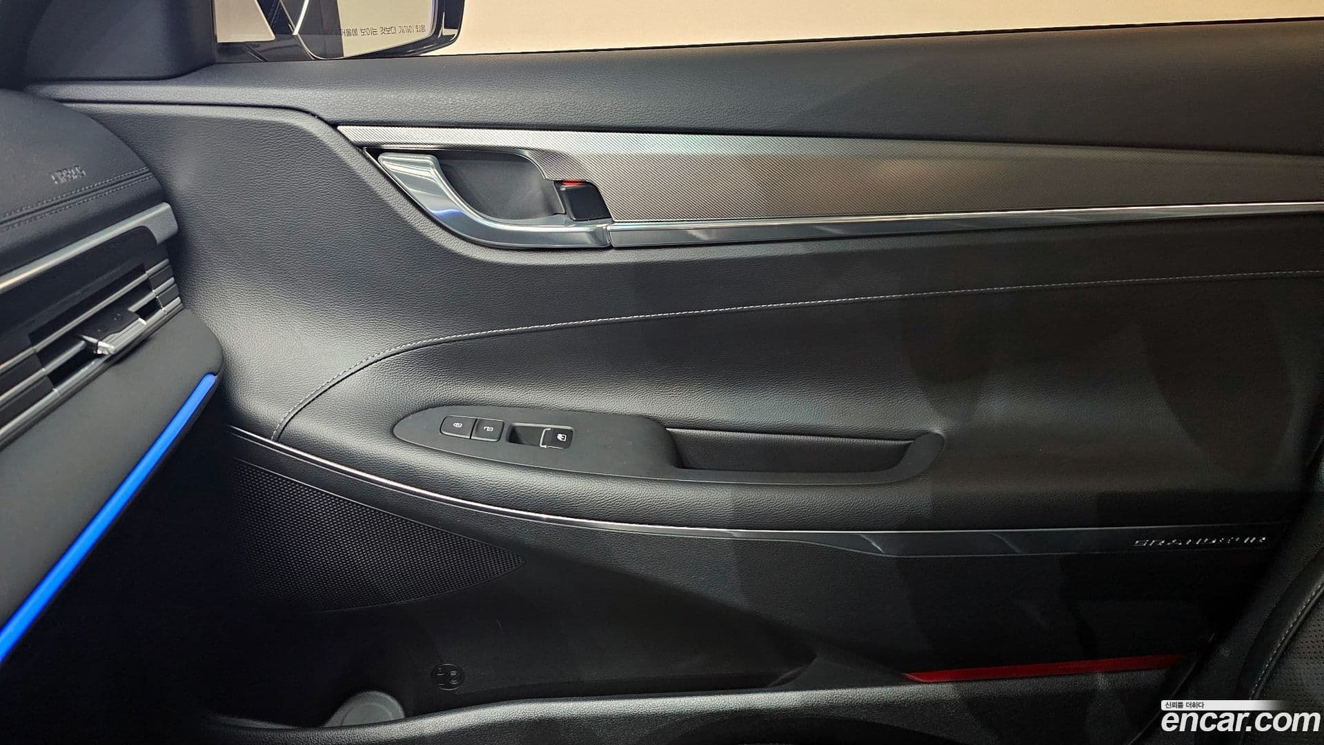Main__Slider__Photo:Grandeur Hyundai 2021.4-24