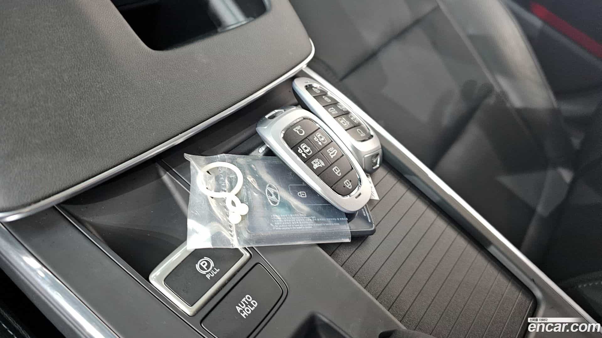 Grandeur Hyundai 2021.4-OPTION-040