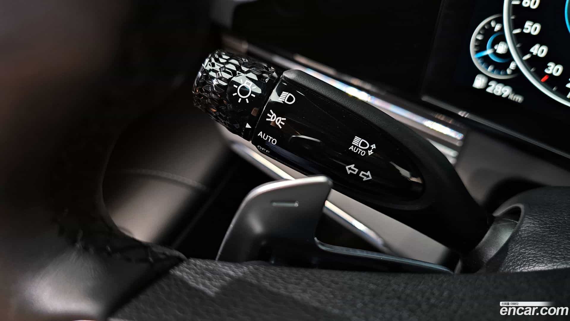 Grandeur Hyundai 2021.4-OPTION-042