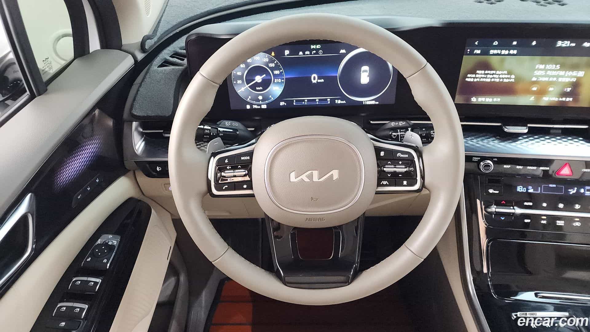 Canival Kia 2022.6-OPTION-016