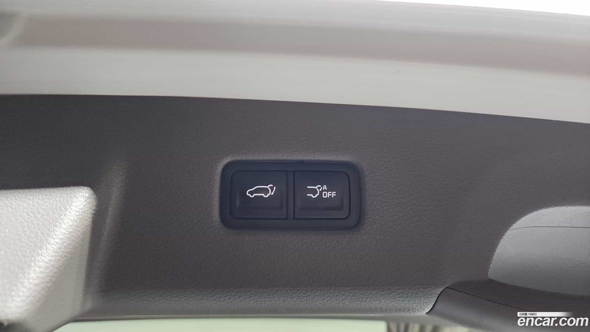 Canival Kia 2022.6-OPTION-021