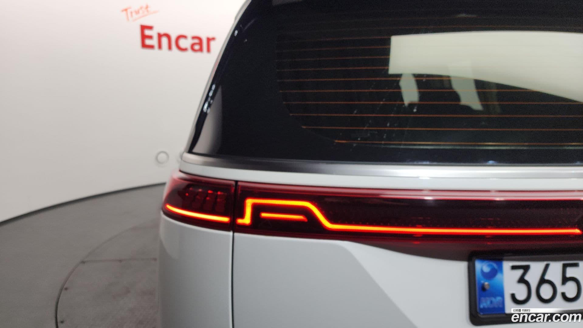 Main__Slider__Photo:Canival Kia 2022.6-22