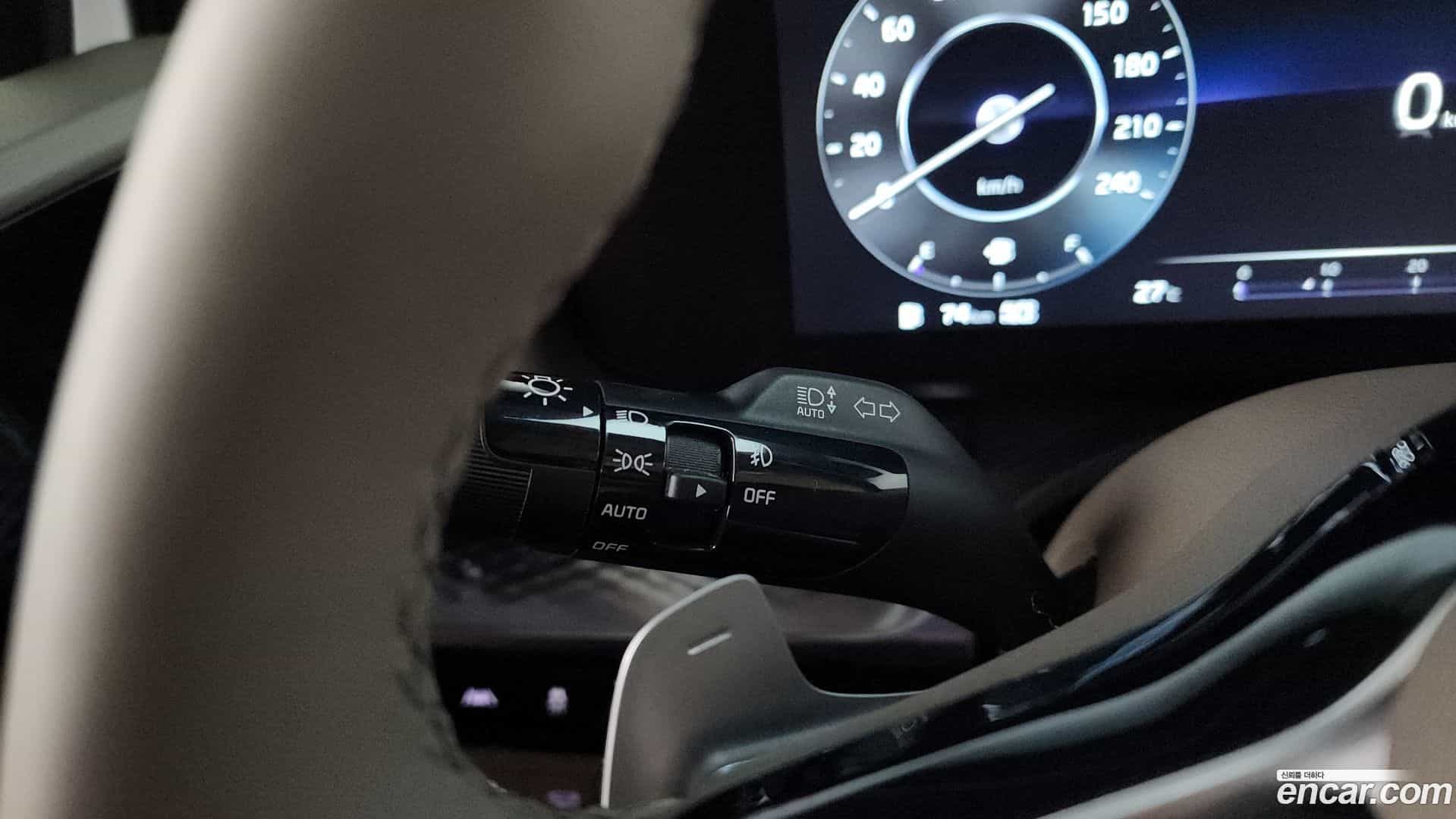 Canival Kia 2022.6-OPTION-043