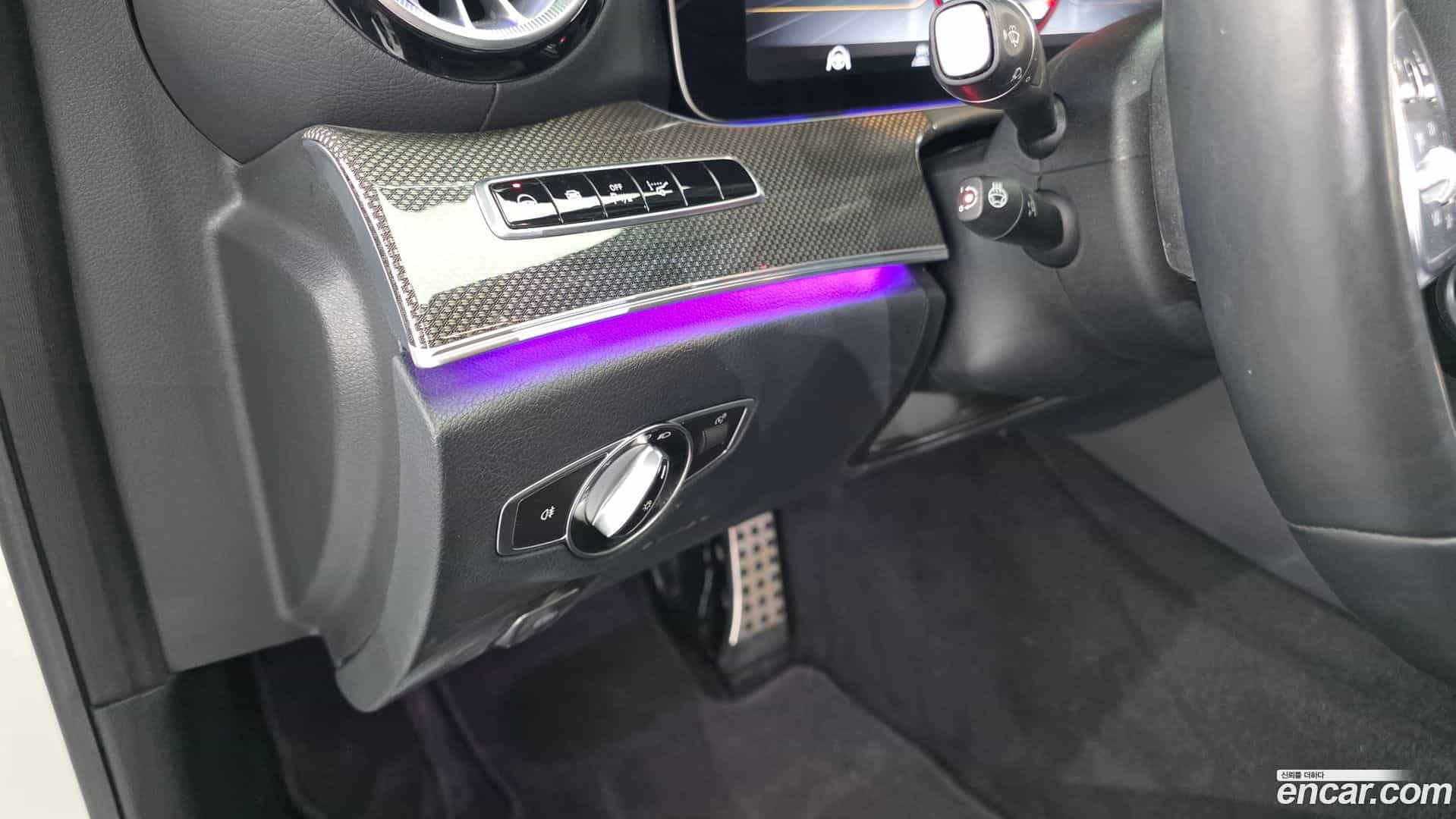 CLS-Class Mercedes-Benz 2018.10-OPTION-019