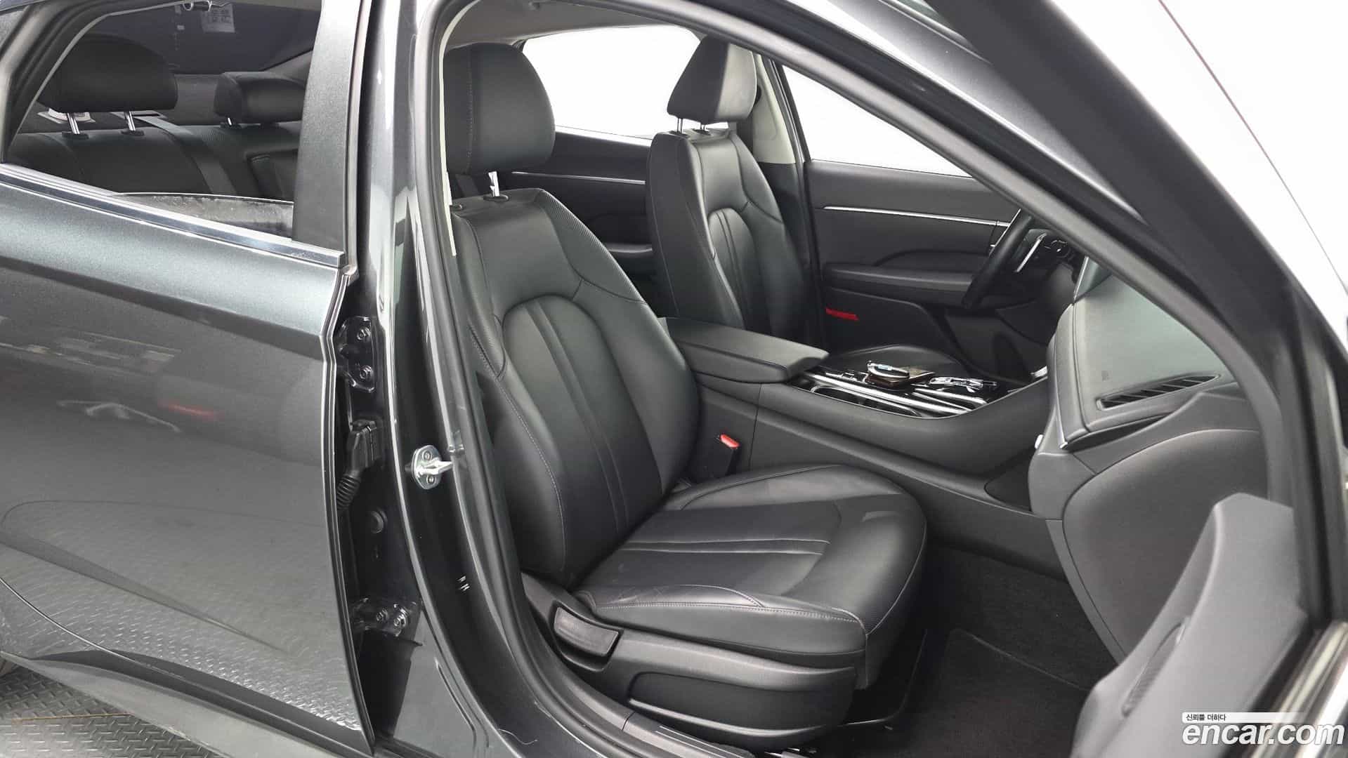 Sonata Hyundai 2019.11-OPTION-016