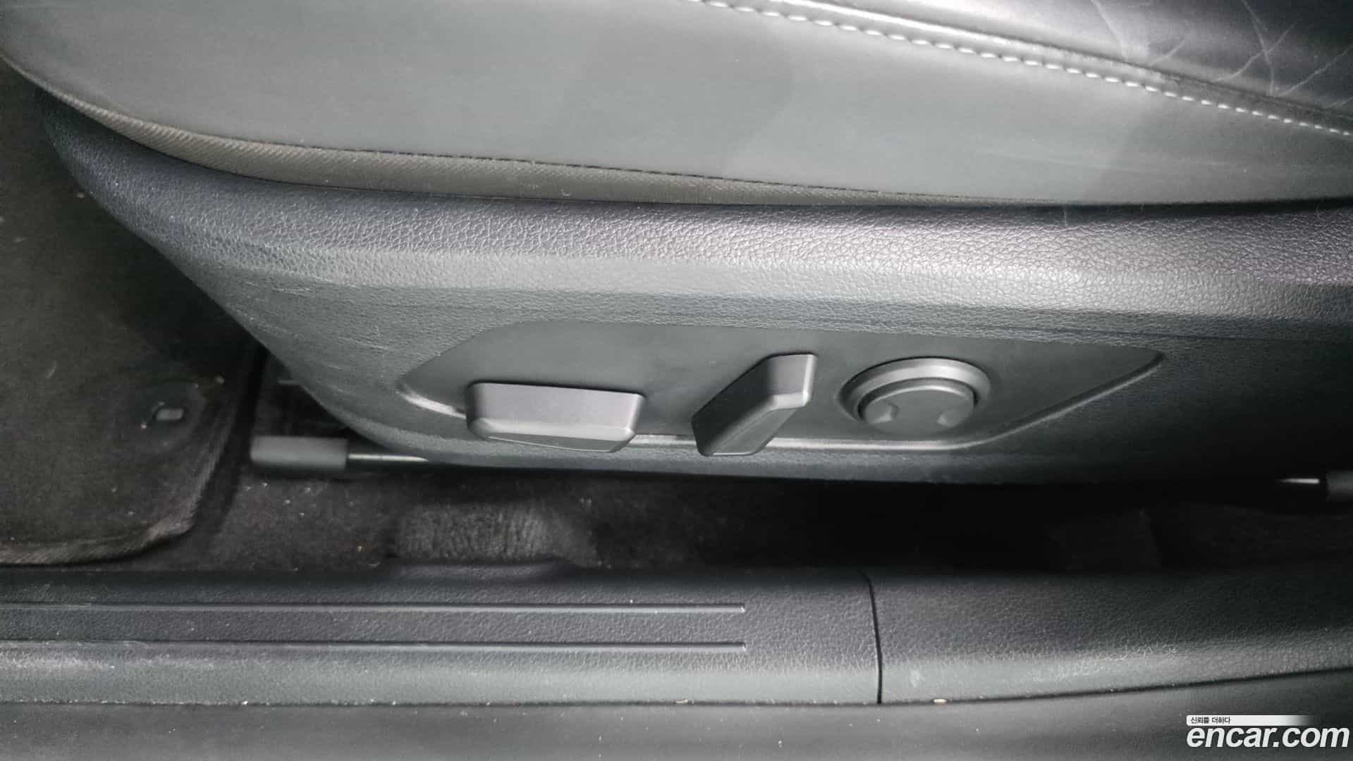 Sonata Hyundai 2019.11-OPTION-042