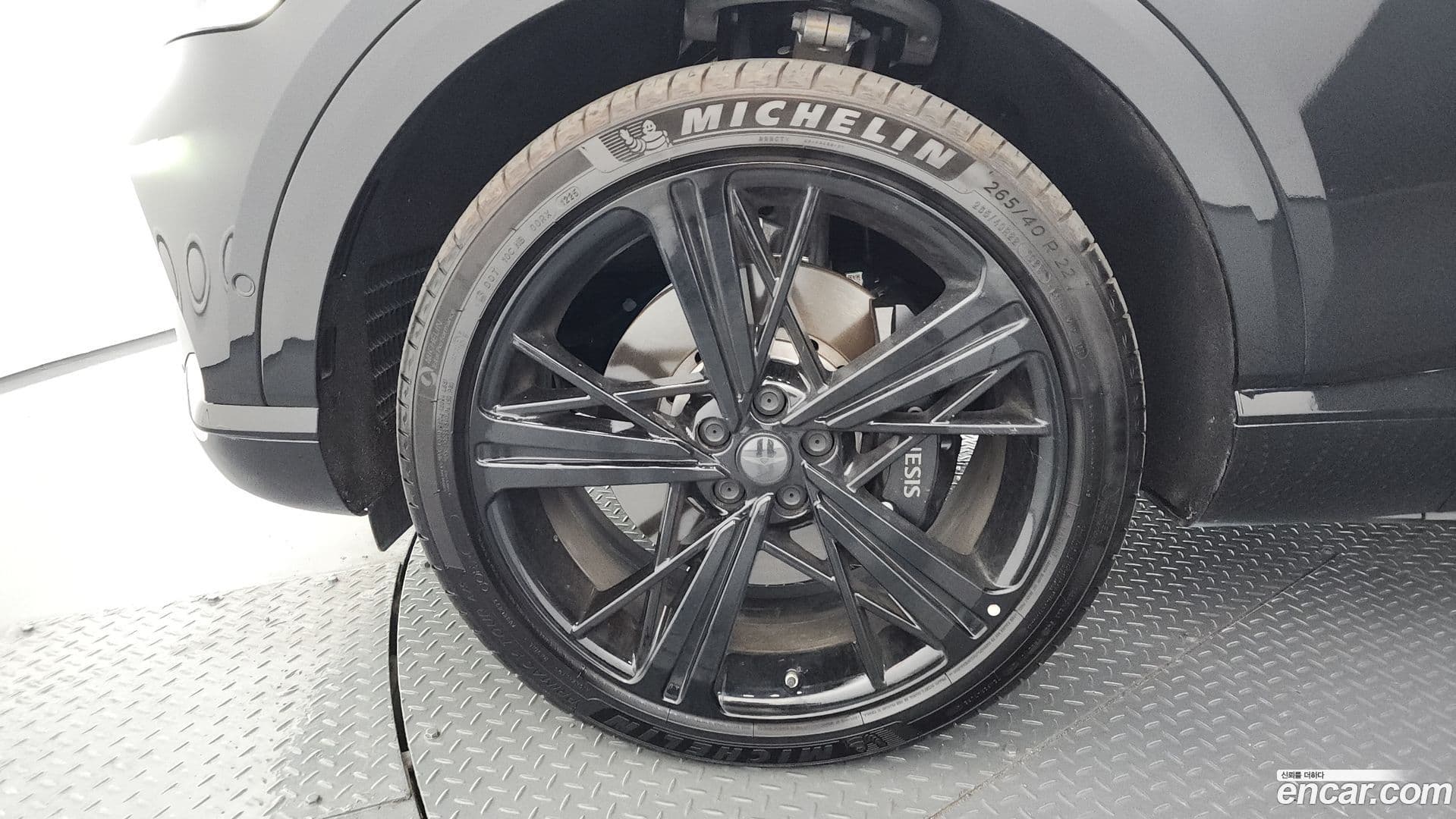 Main__Slider__Photo:GV80 Genesis 2025.5-4
