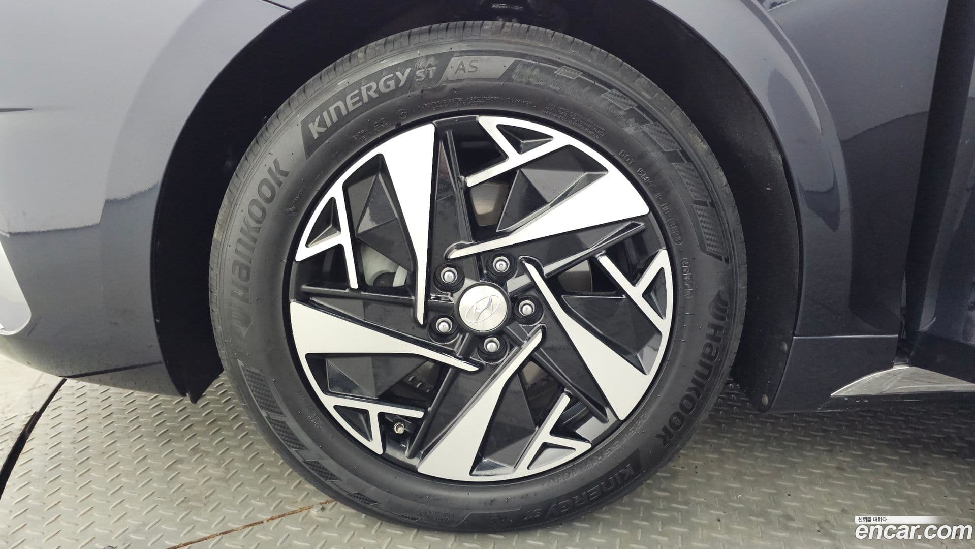 Main__Slider__Photo:Grandeur Hyundai 2020.4-4