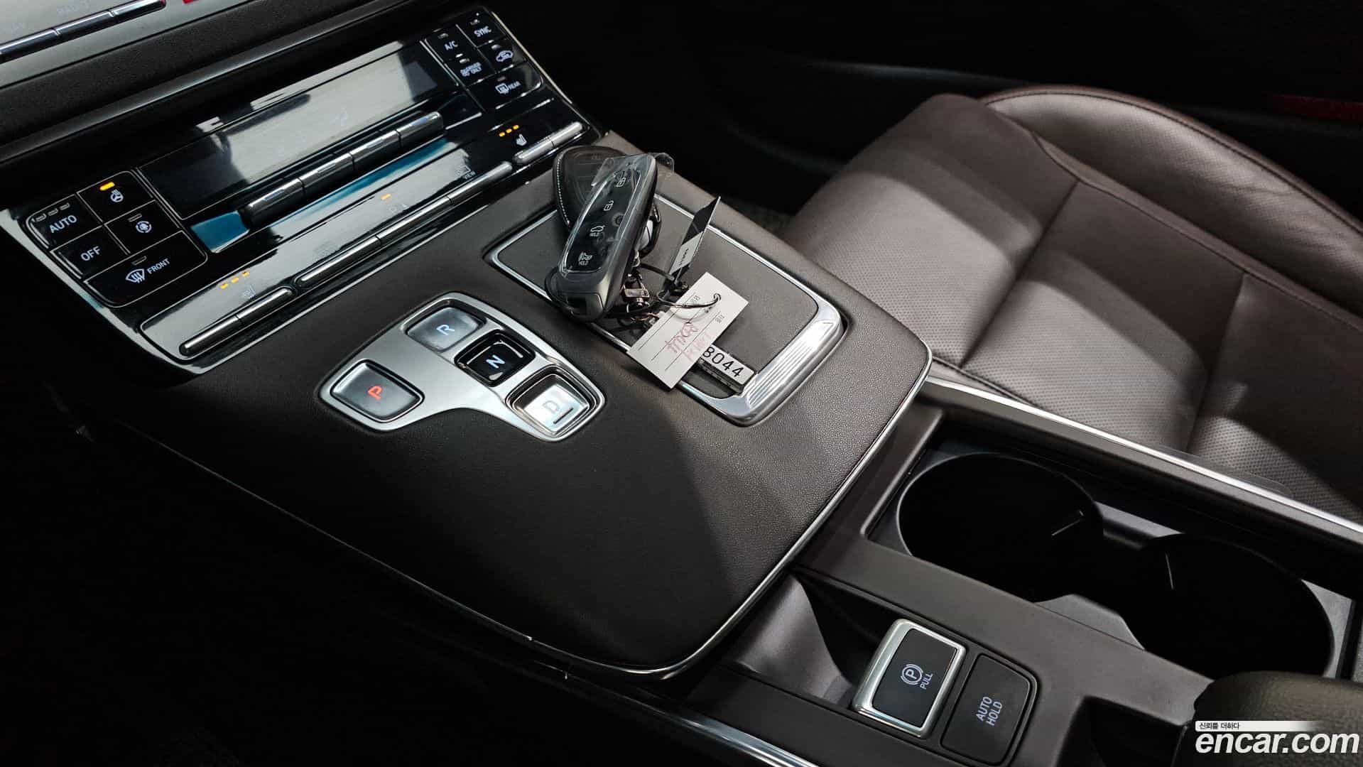 Grandeur Hyundai 2020.4-INNER-009
