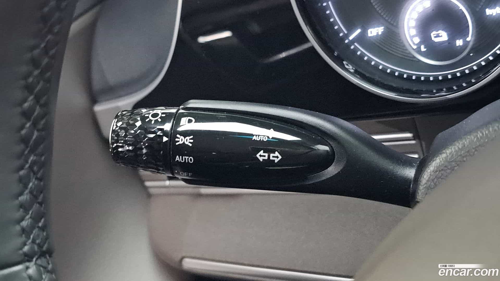 Grandeur Hyundai 2020.4-OPTION-042
