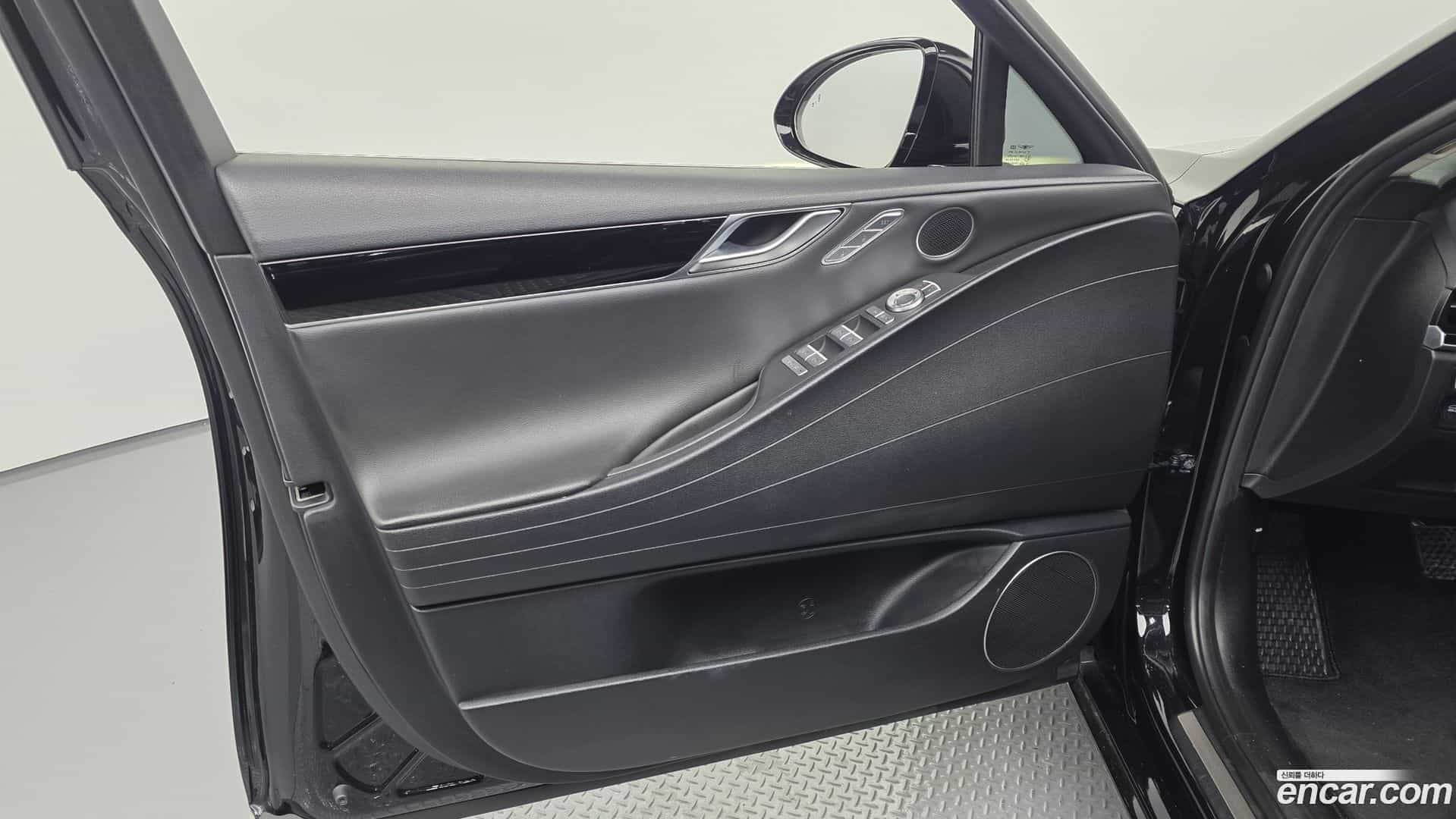 G80 Genesis 2020.8-INNER-034