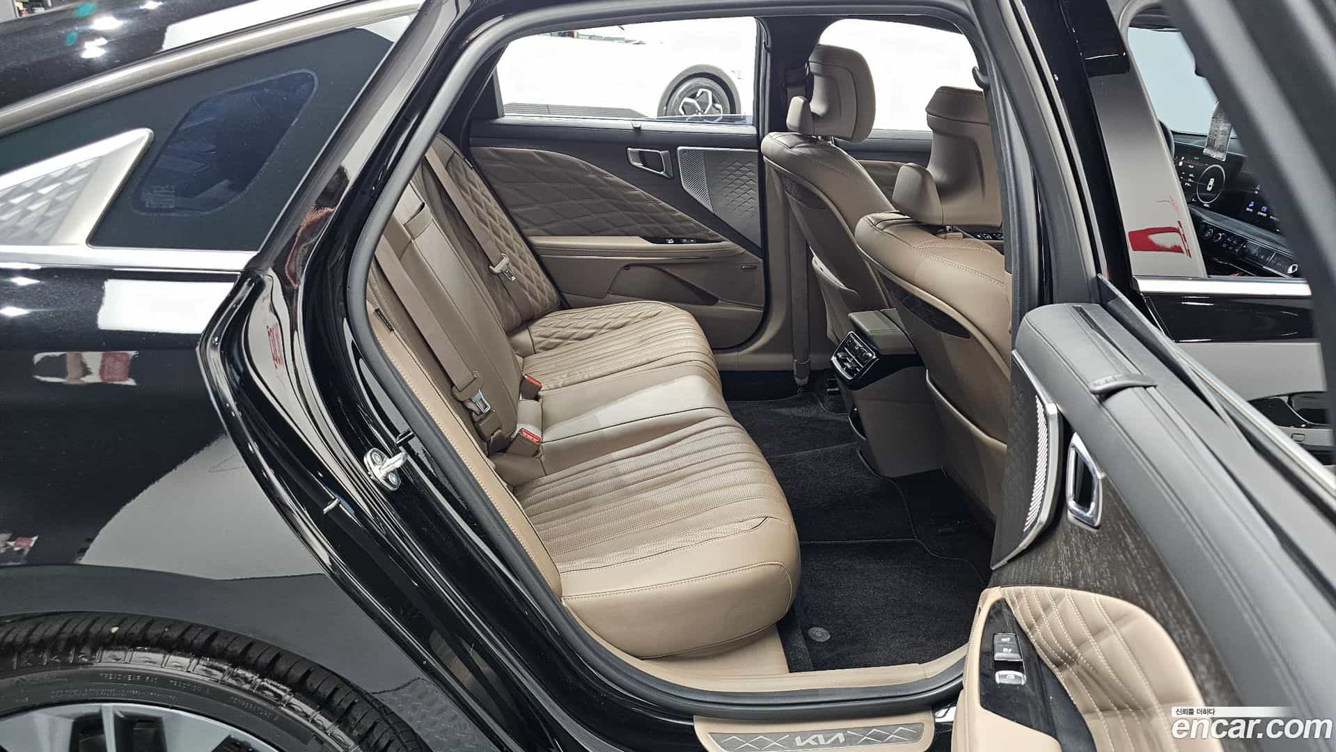K8 Kia 2023.5-INNER-036