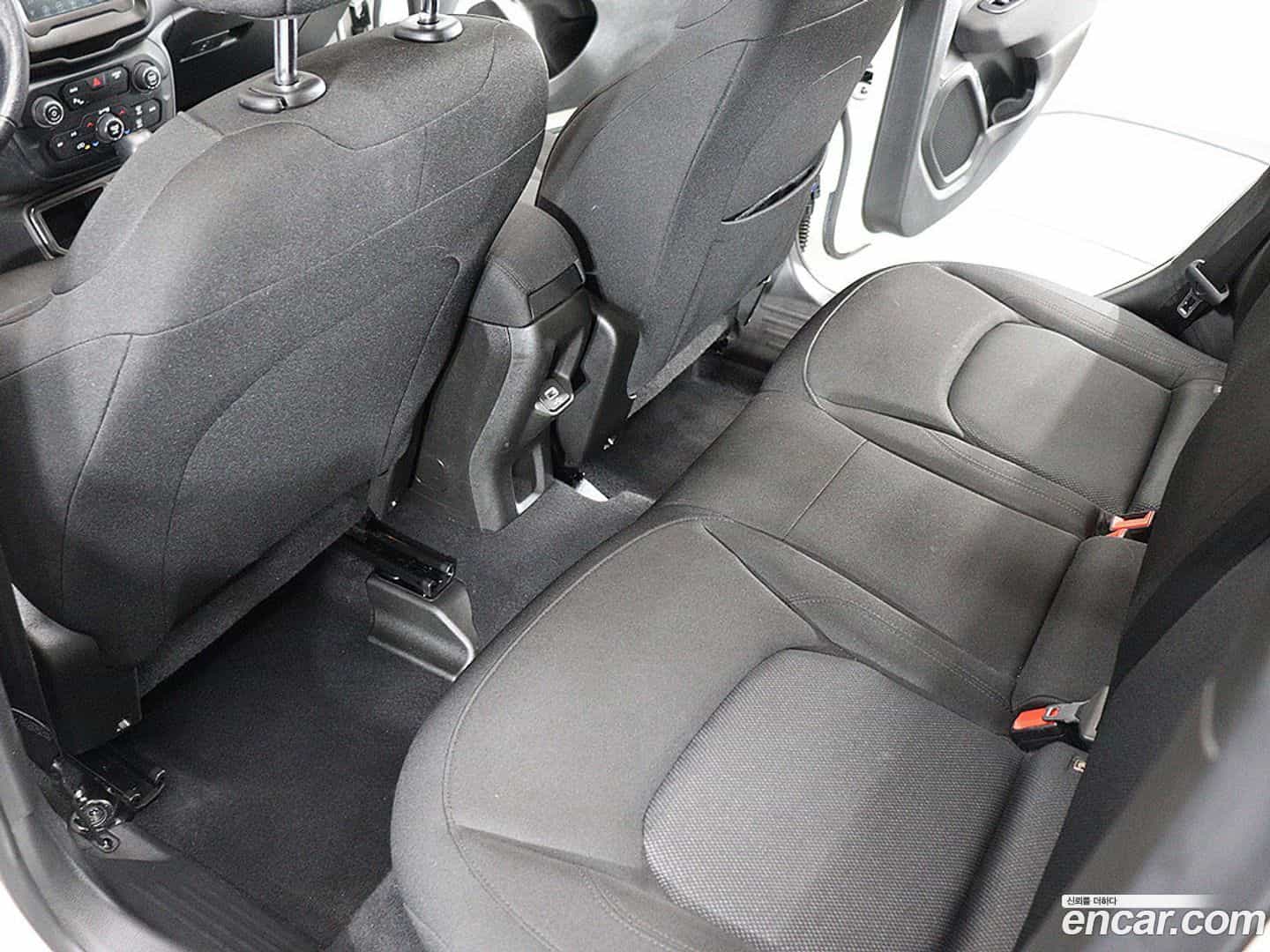 Renegade Jeep 2021.4-OPTION-021