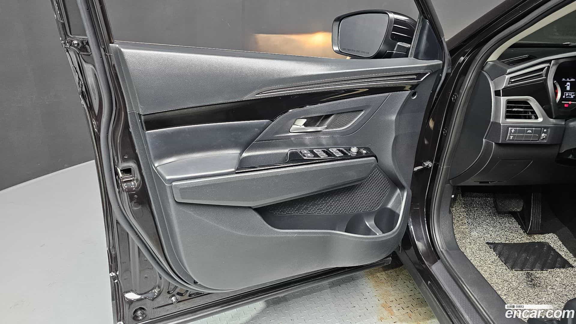 KORANDO KG Mobility 2020.7-INNER-034