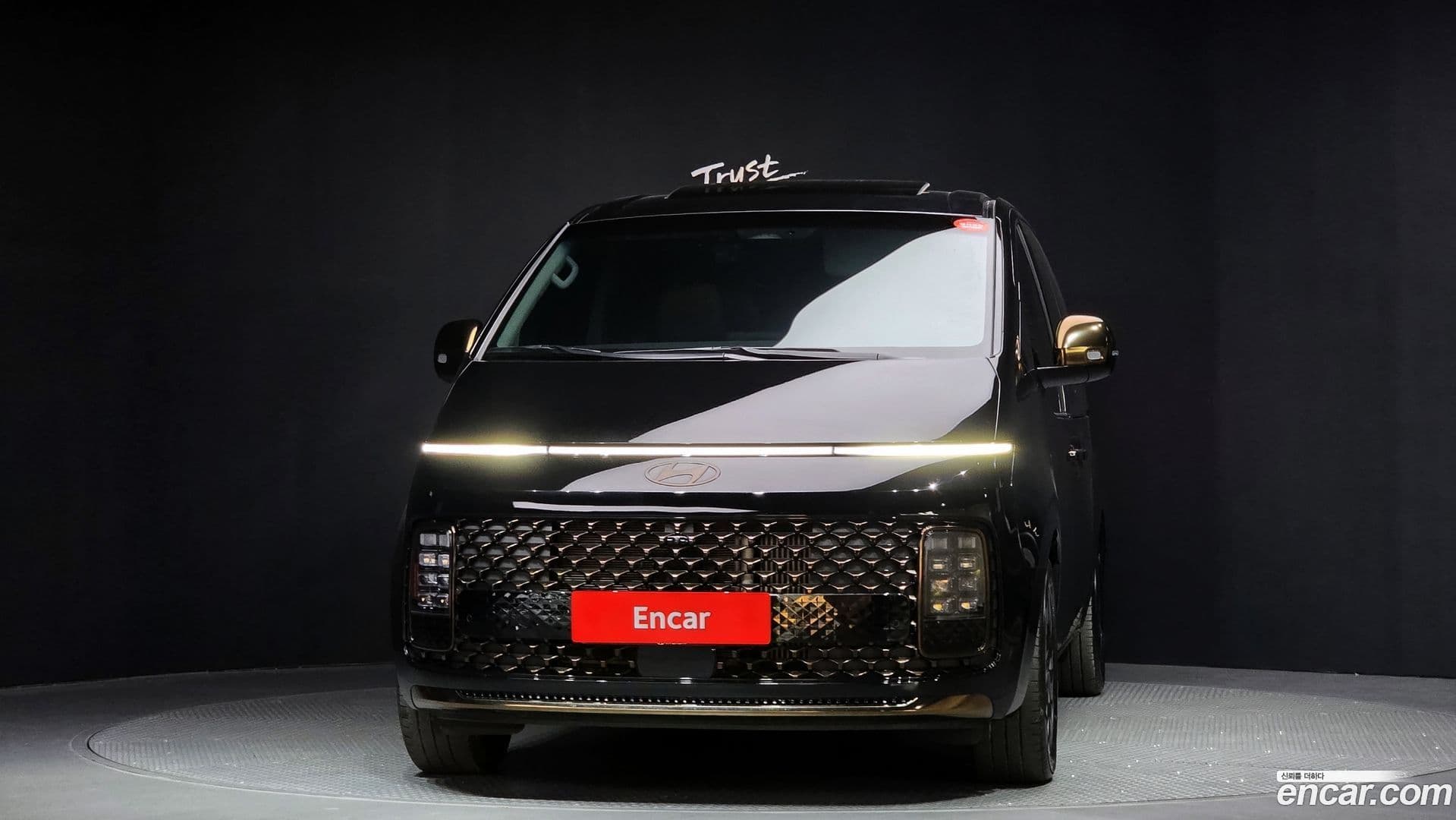 Main__Slider__Photo:Staria Hyundai 2024.3-2