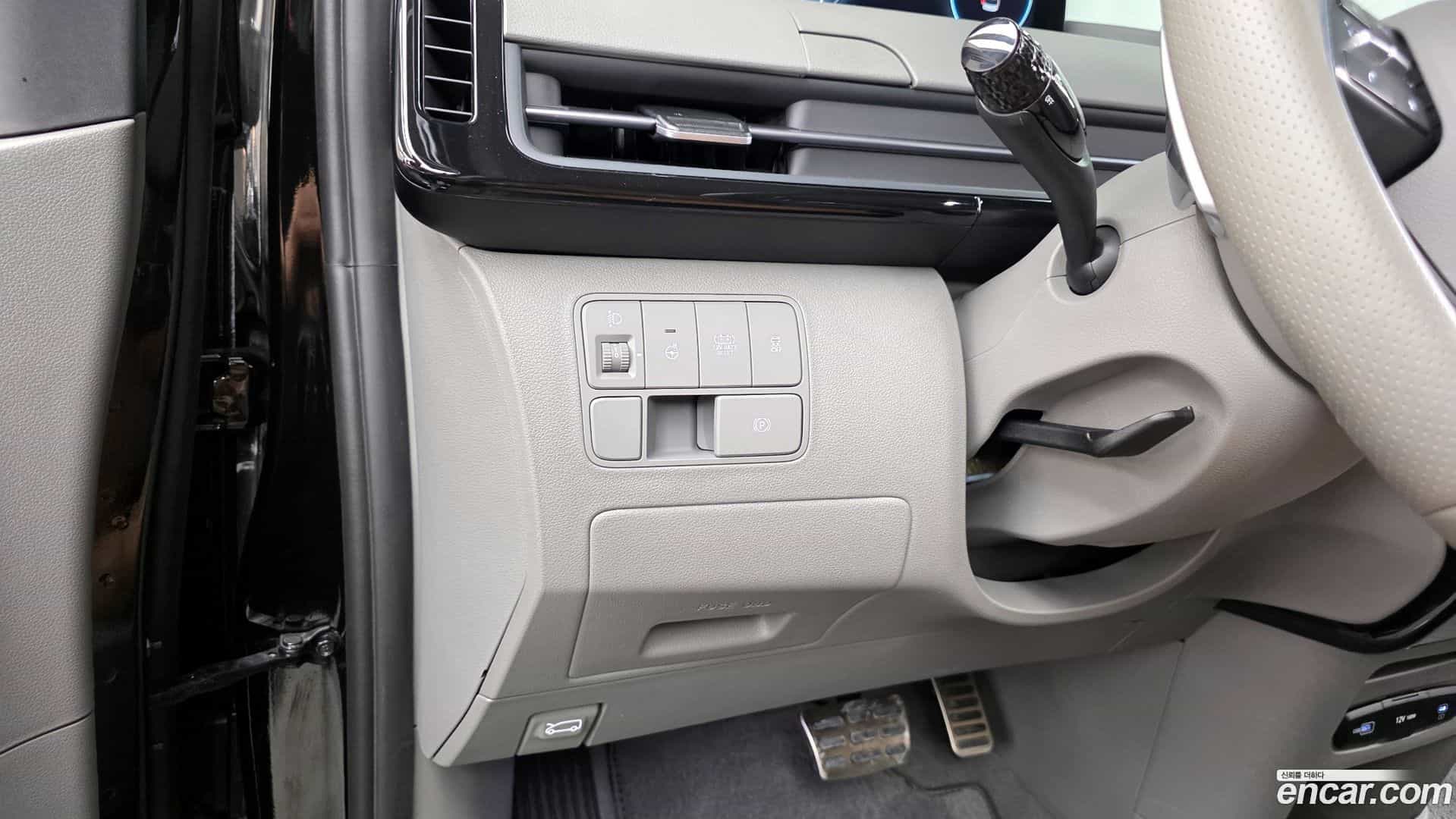 Staria Hyundai 2024.3-OPTION-020