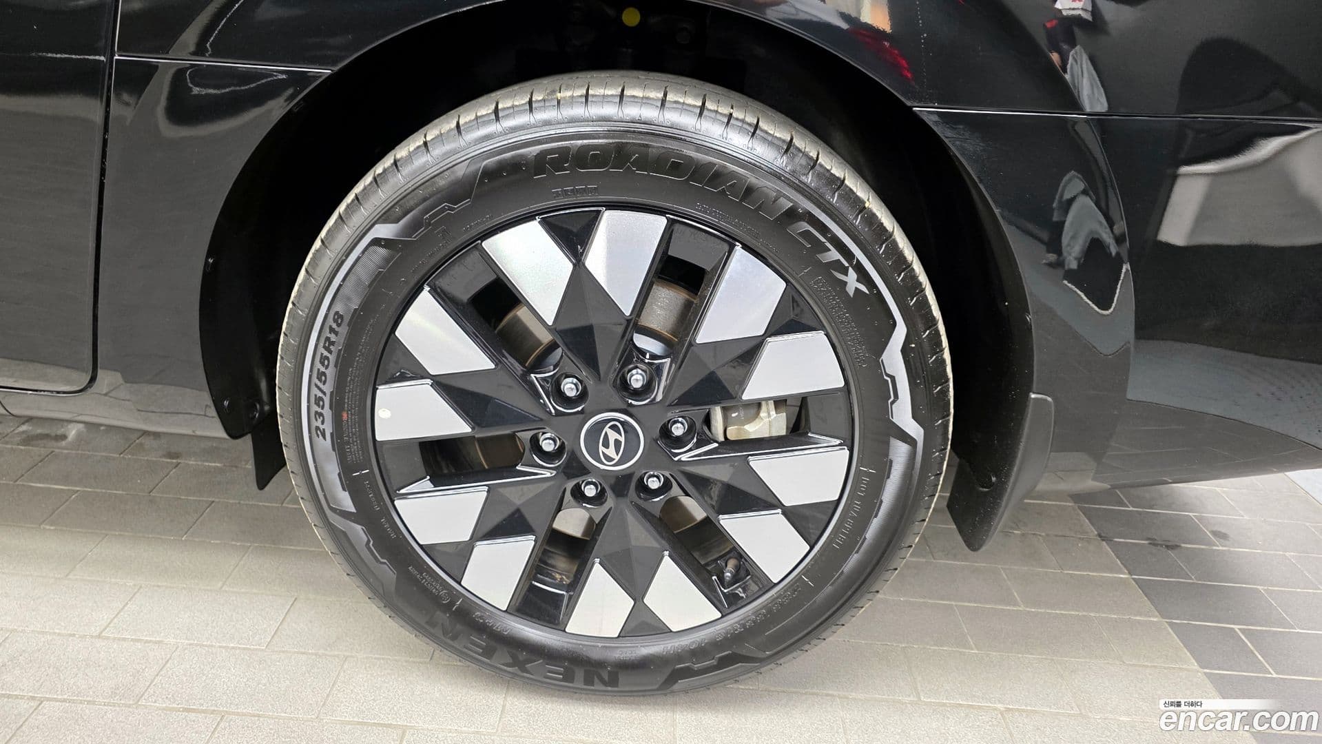Main__Slider__Photo:Staria Hyundai 2024.3-20