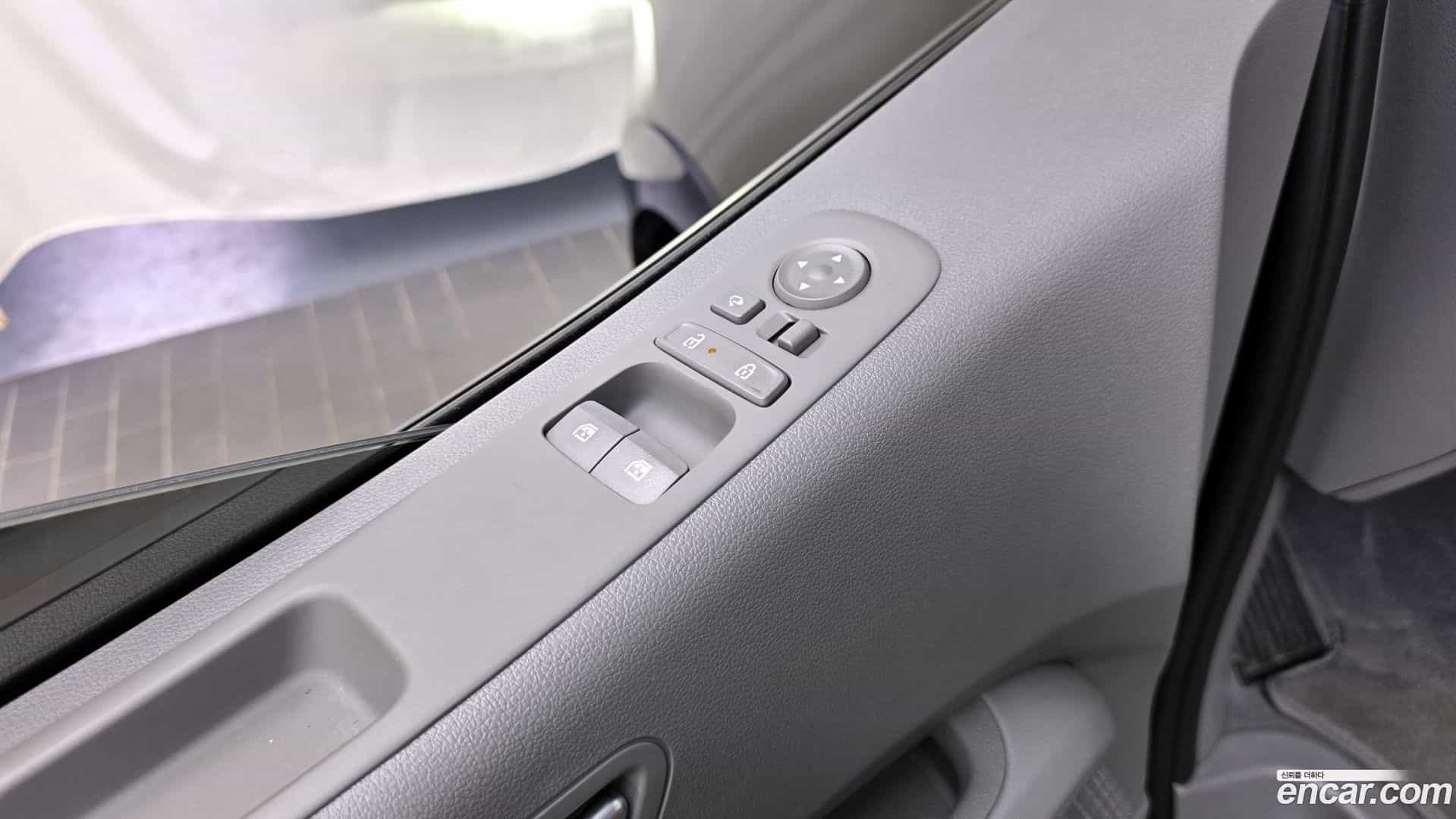 Staria Hyundai 2024.3-OPTION-042