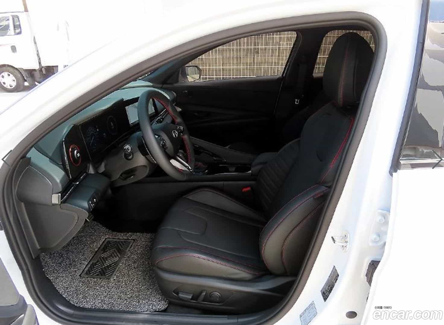AVANTE Hyundai 2026.0-OUTER-005