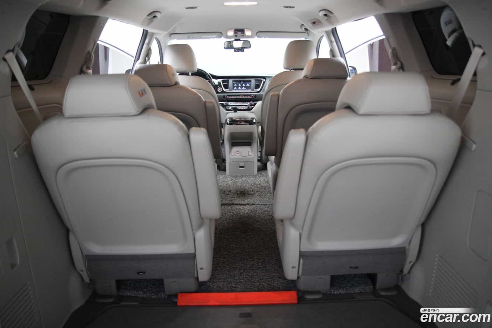 Canival Kia 2018.2-OPTION-017