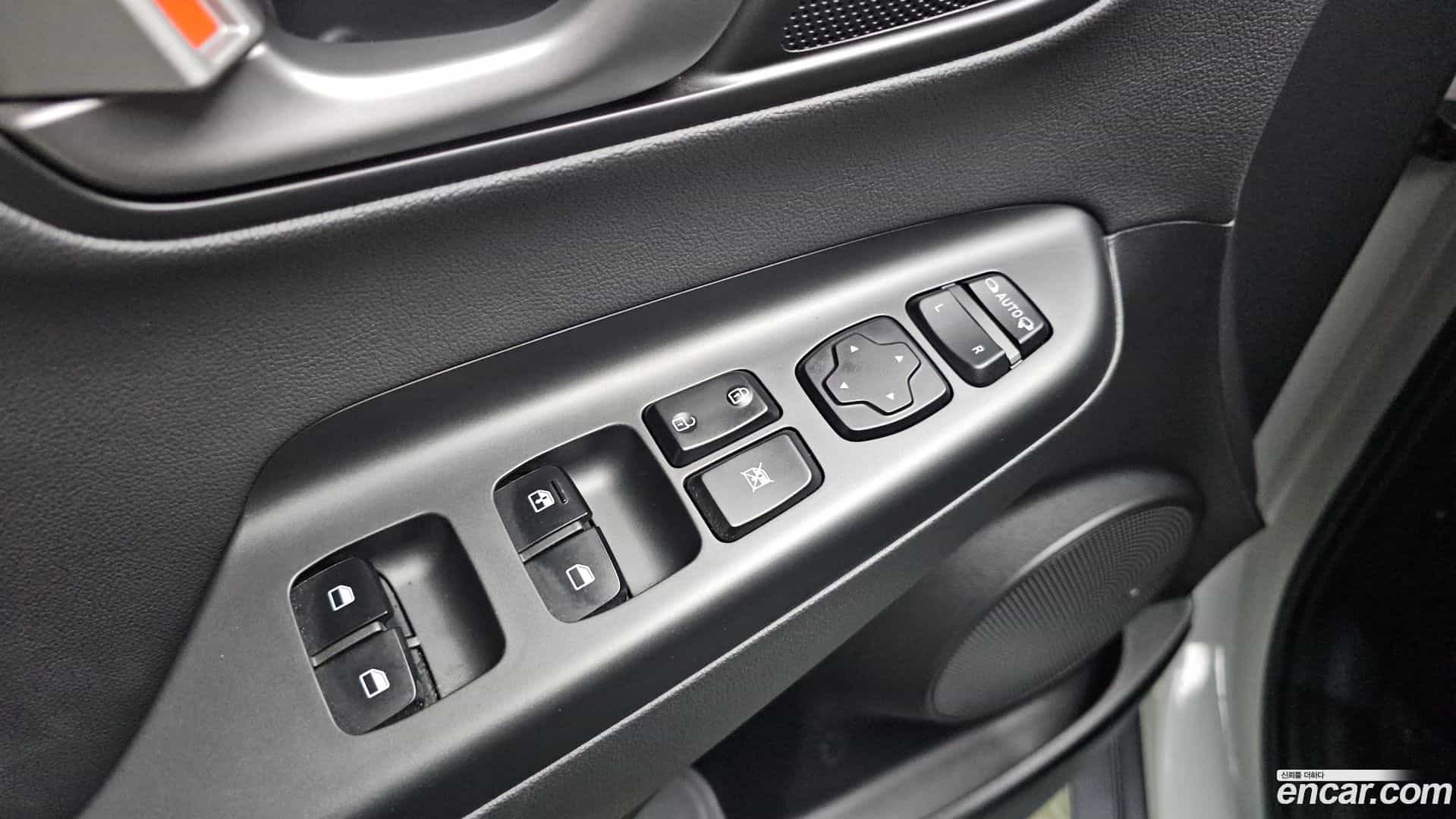 Kona Hyundai 2018.0-OPTION-017