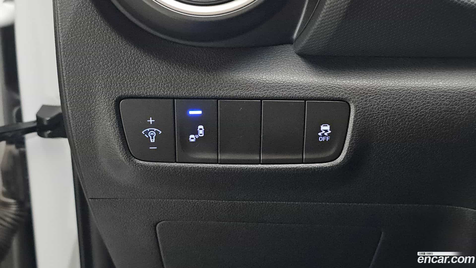 Kona Hyundai 2018.0-OPTION-018