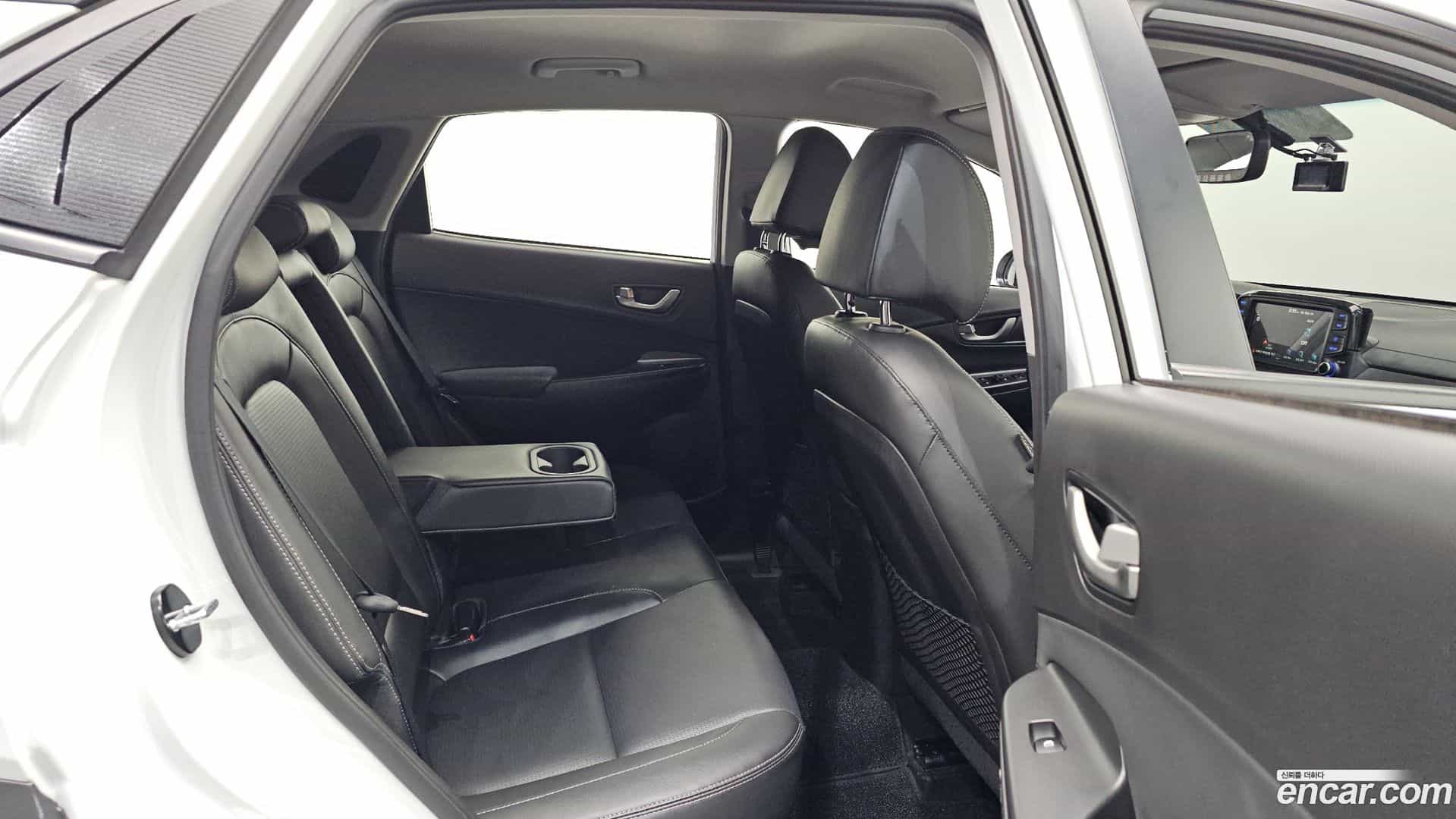 Kona Hyundai 2018.0-INNER-036