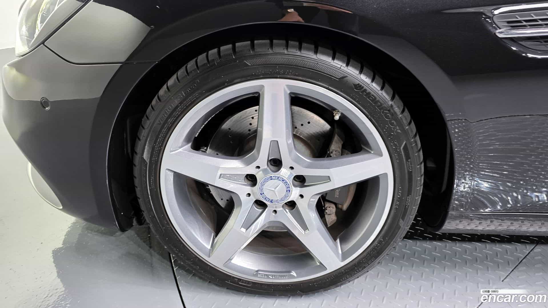 SLC-Class Mercedes-Benz 2017.5-OUTER-005