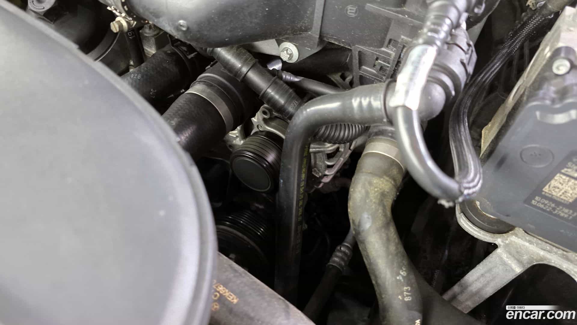 SLC-Class Mercedes-Benz 2017.5-OPTION-041
