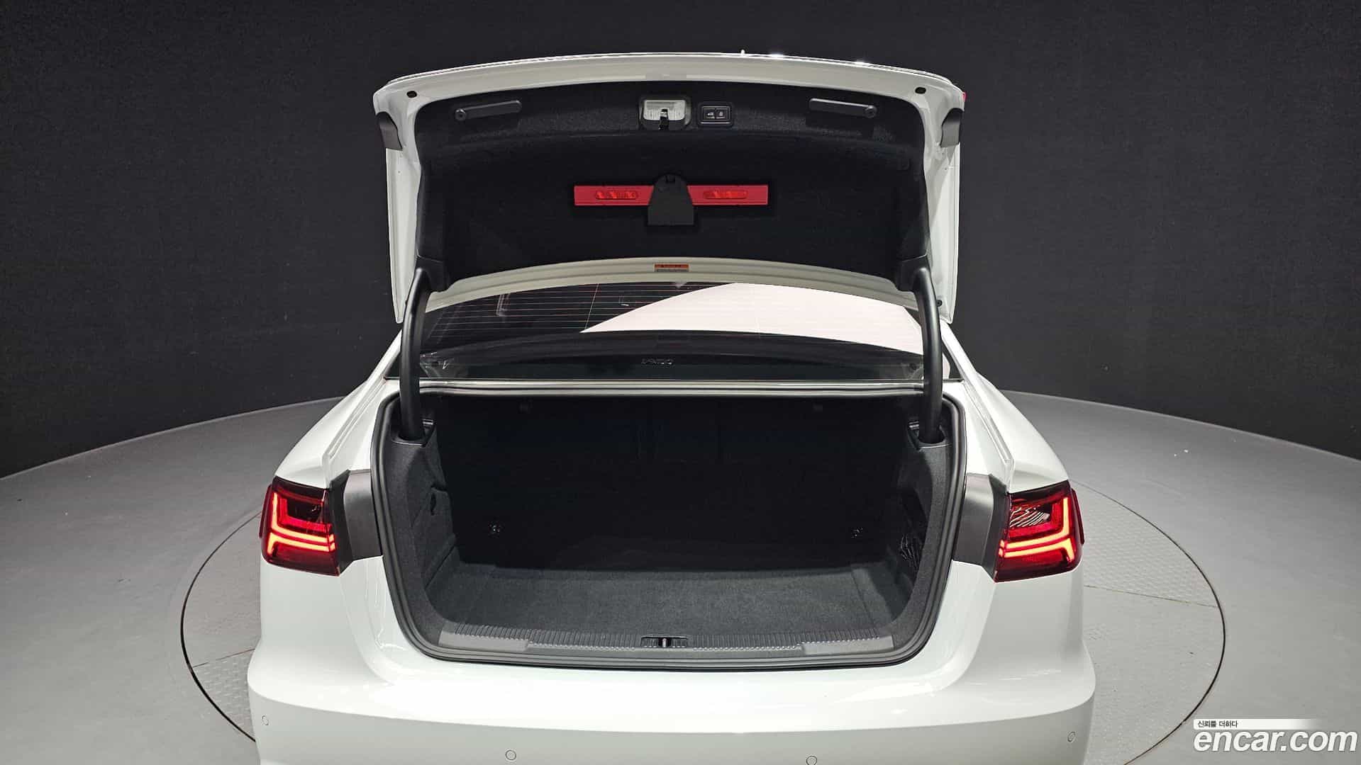 A6 Audi 2017.11-OPTION-024