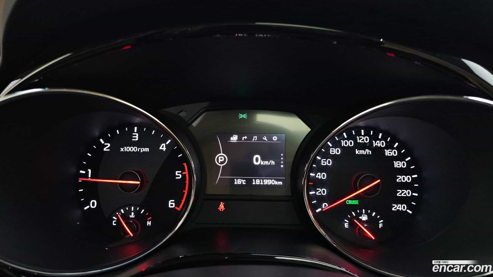 Canival Kia 2018.4-INNER-008
