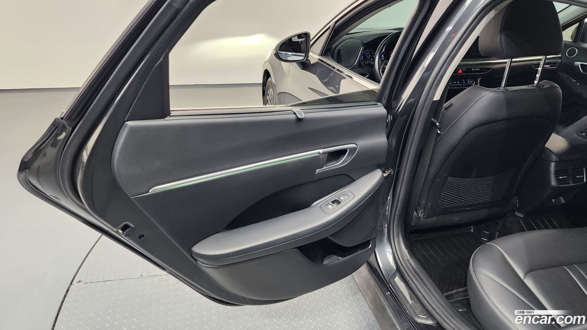 Main__Slider__Photo:Sonata Hyundai 2020.7-24