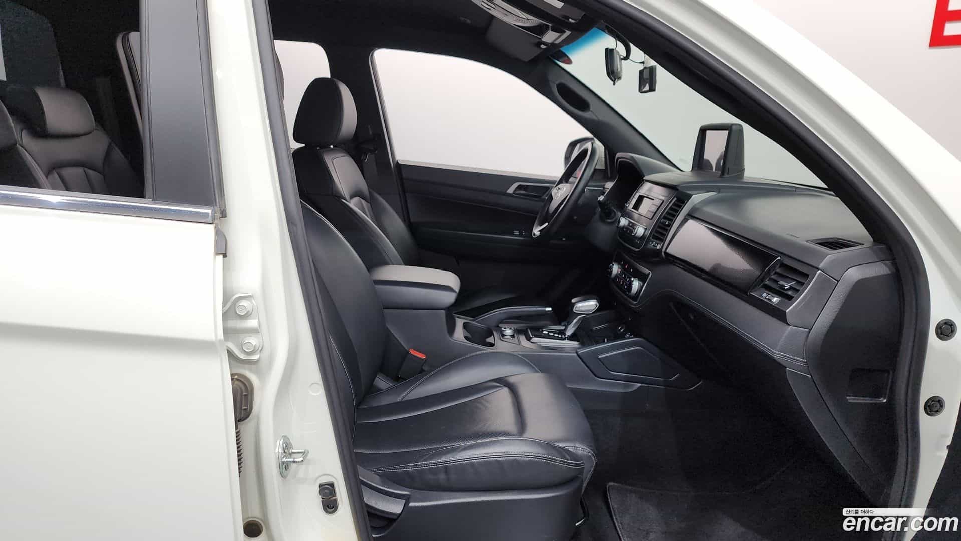 Rexton KG Mobility 2022.0-OPTION-015