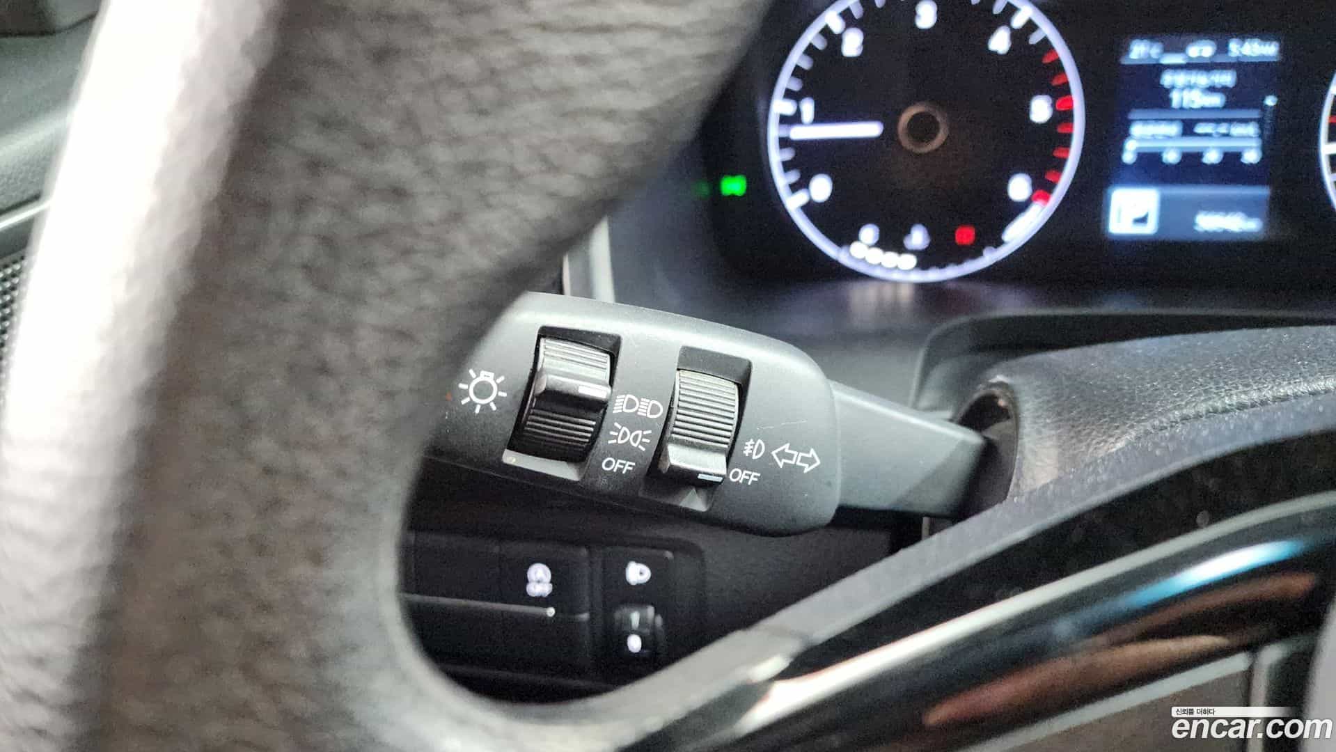 Rexton KG Mobility 2022.0-OPTION-040