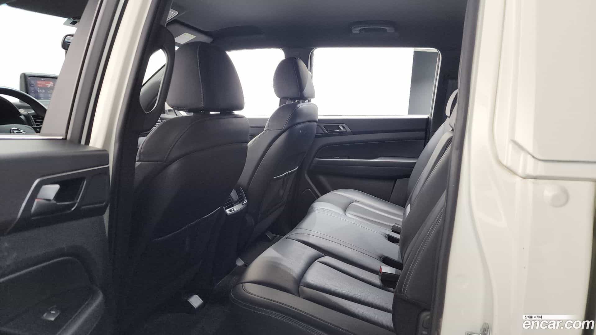 Rexton KG Mobility 2022.0-OPTION-041