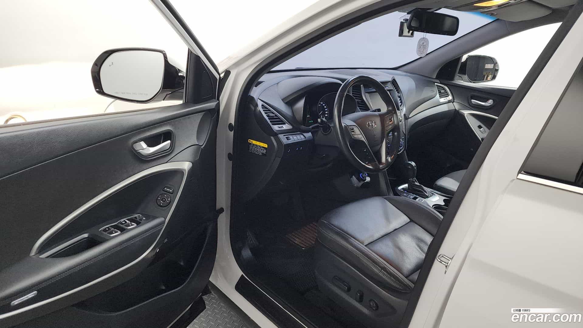 Santafe Hyundai 2017.6-INNER-010