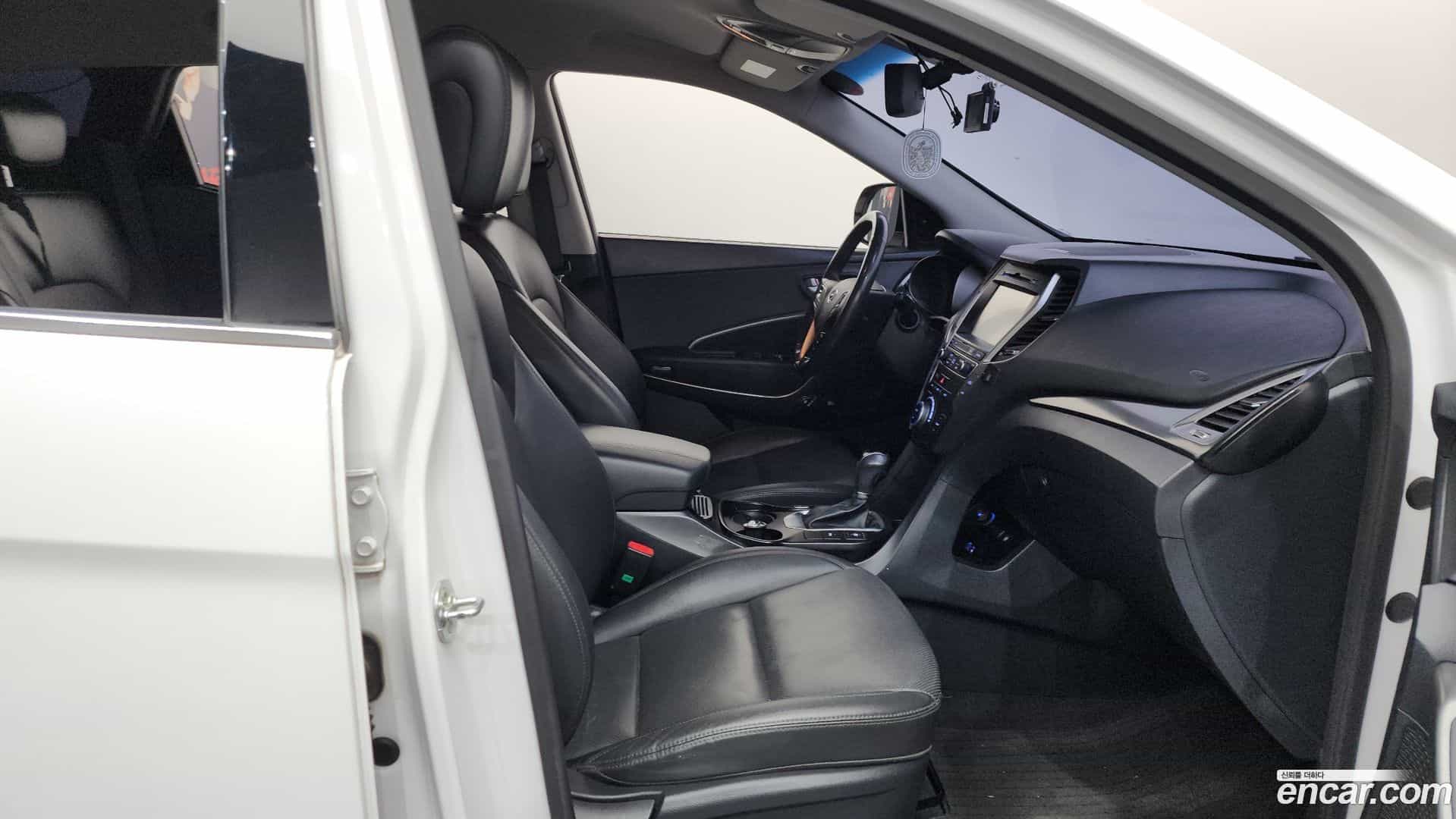 Santafe Hyundai 2017.6-OPTION-015