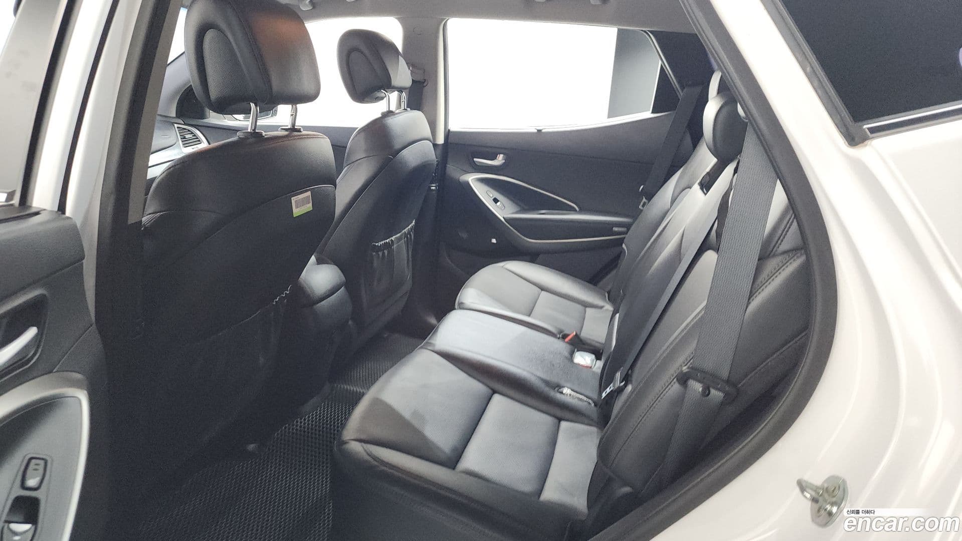 Main__Slider__Photo:Santafe Hyundai 2017.6-18