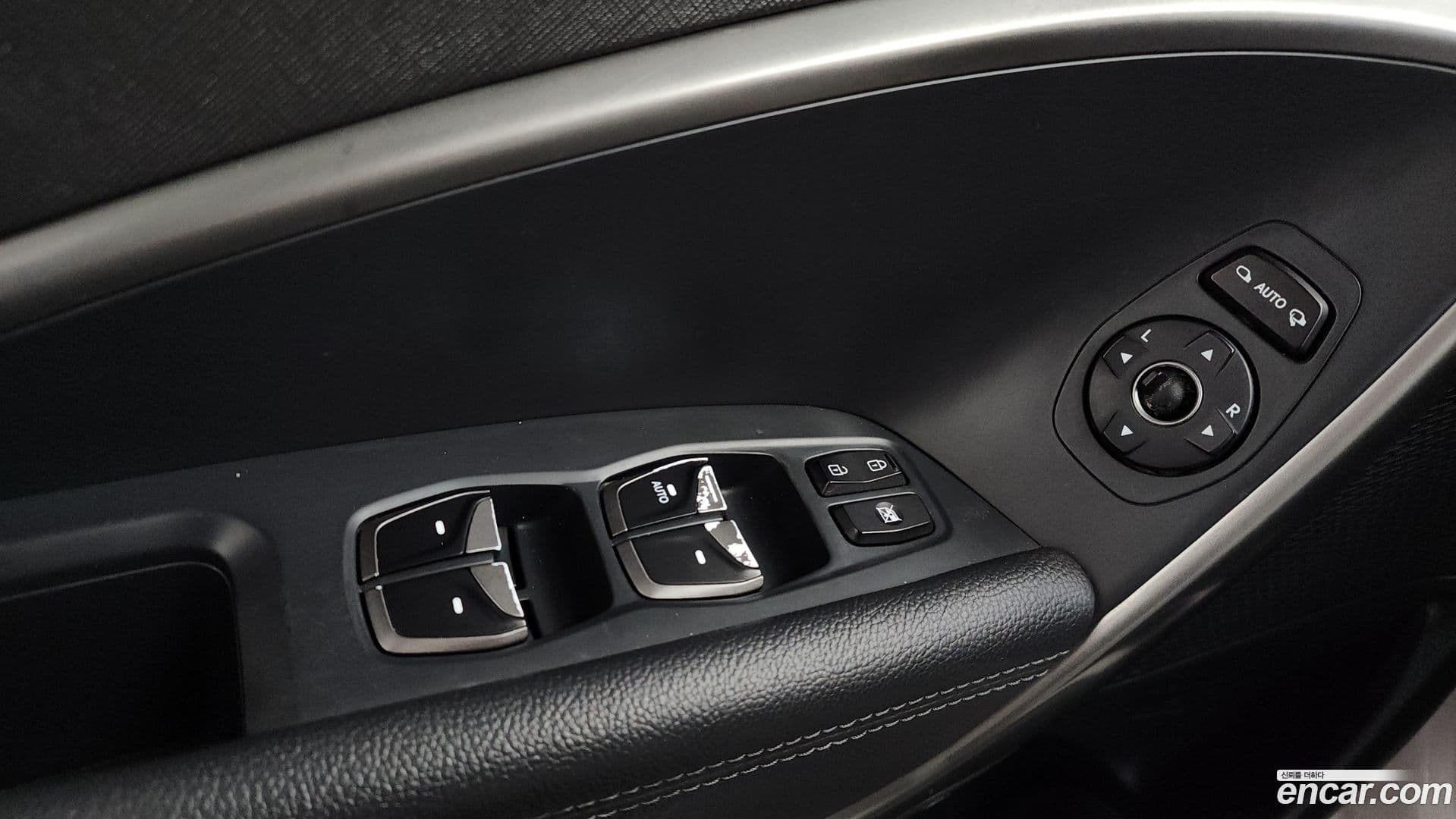 Main__Slider__Photo:Santafe Hyundai 2017.6-33