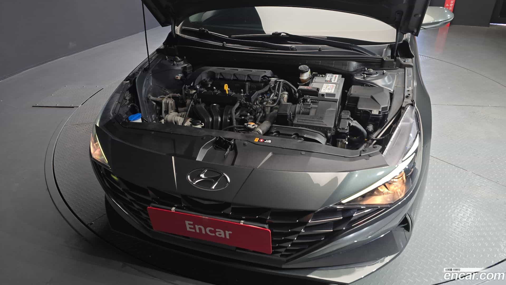 AVANTE Hyundai 2021.0-OUTER-006