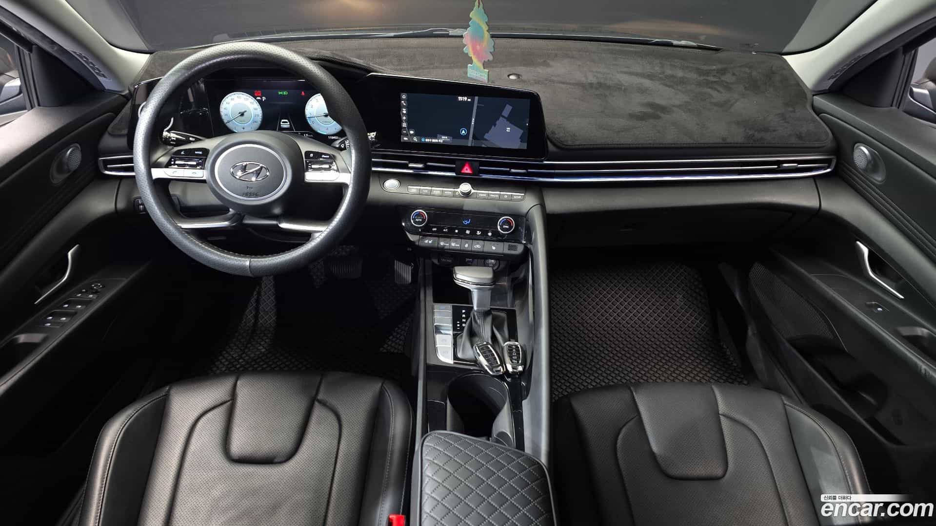 AVANTE Hyundai 2021.0-INNER-007