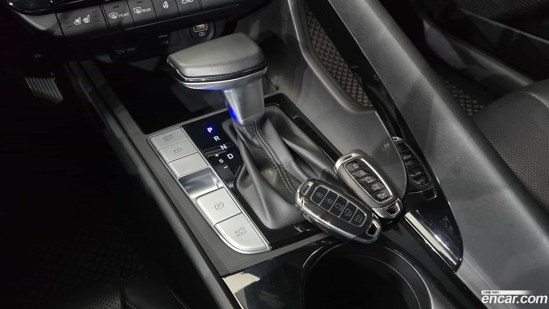 AVANTE Hyundai 2021.0-INNER-009