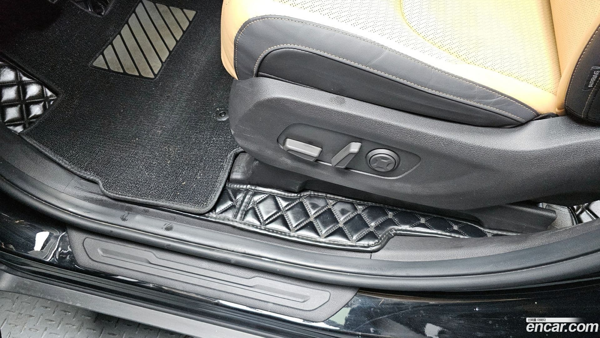 Main__Slider__Photo:Canival Kia 2022.8-30