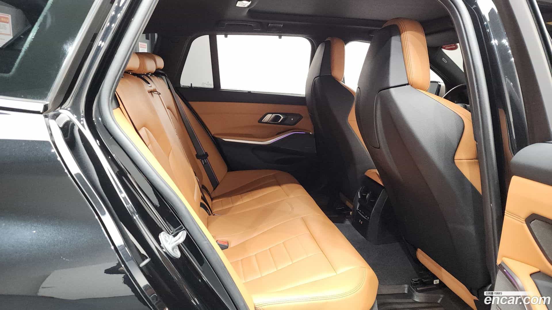 3-Series BMW 2021.3-OPTION-045
