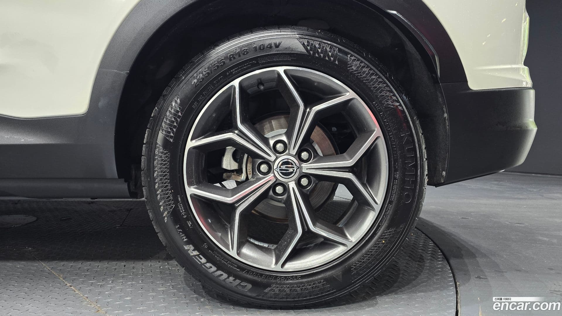 Main__Slider__Photo:KORANDO KG Mobility 2020.5-20