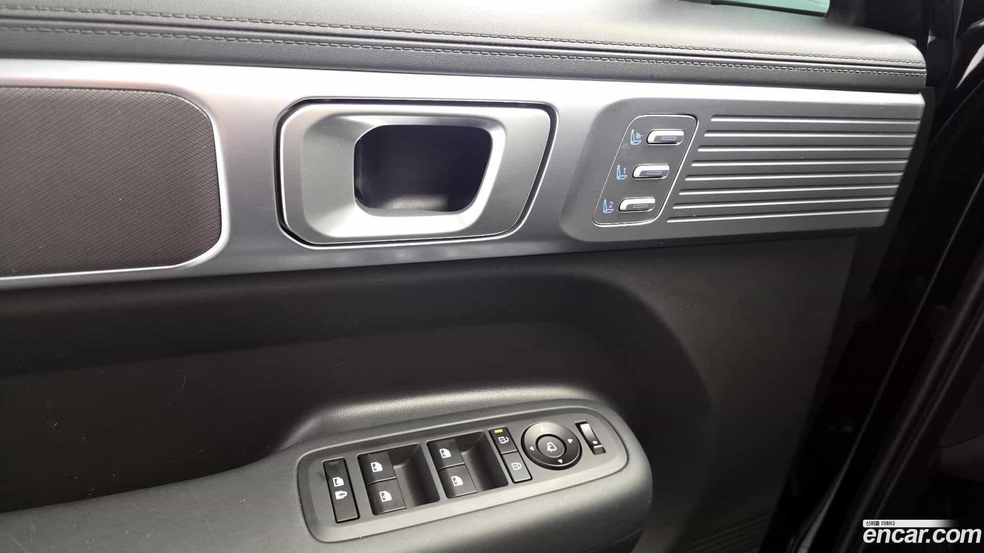 Santafe Hyundai 2025.3-OPTION-050