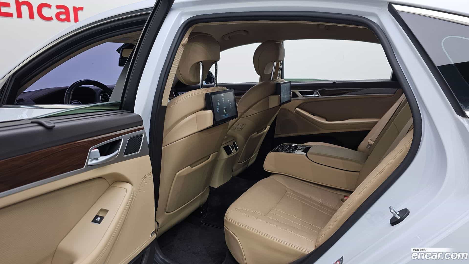 Genesis Hyundai 2014.3-OPTION-016