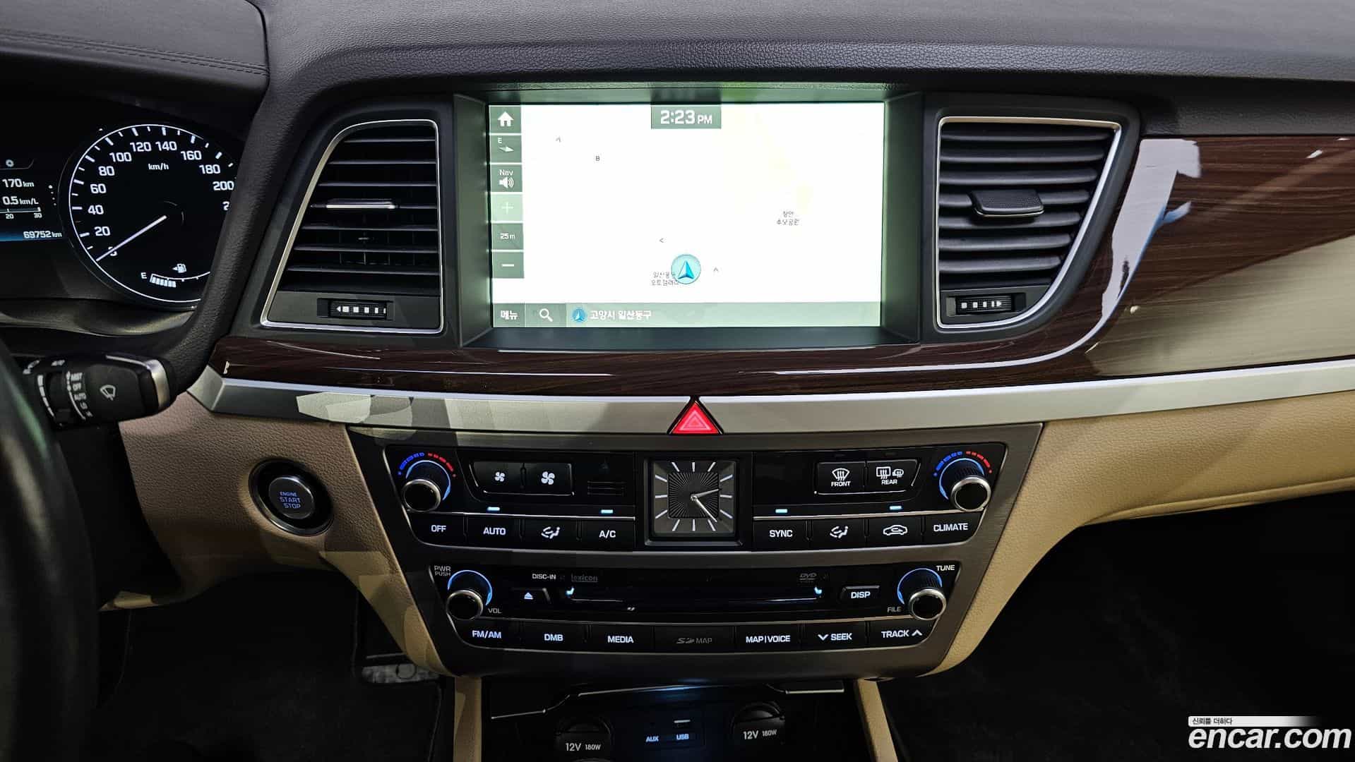 Genesis Hyundai 2014.3-OPTION-018