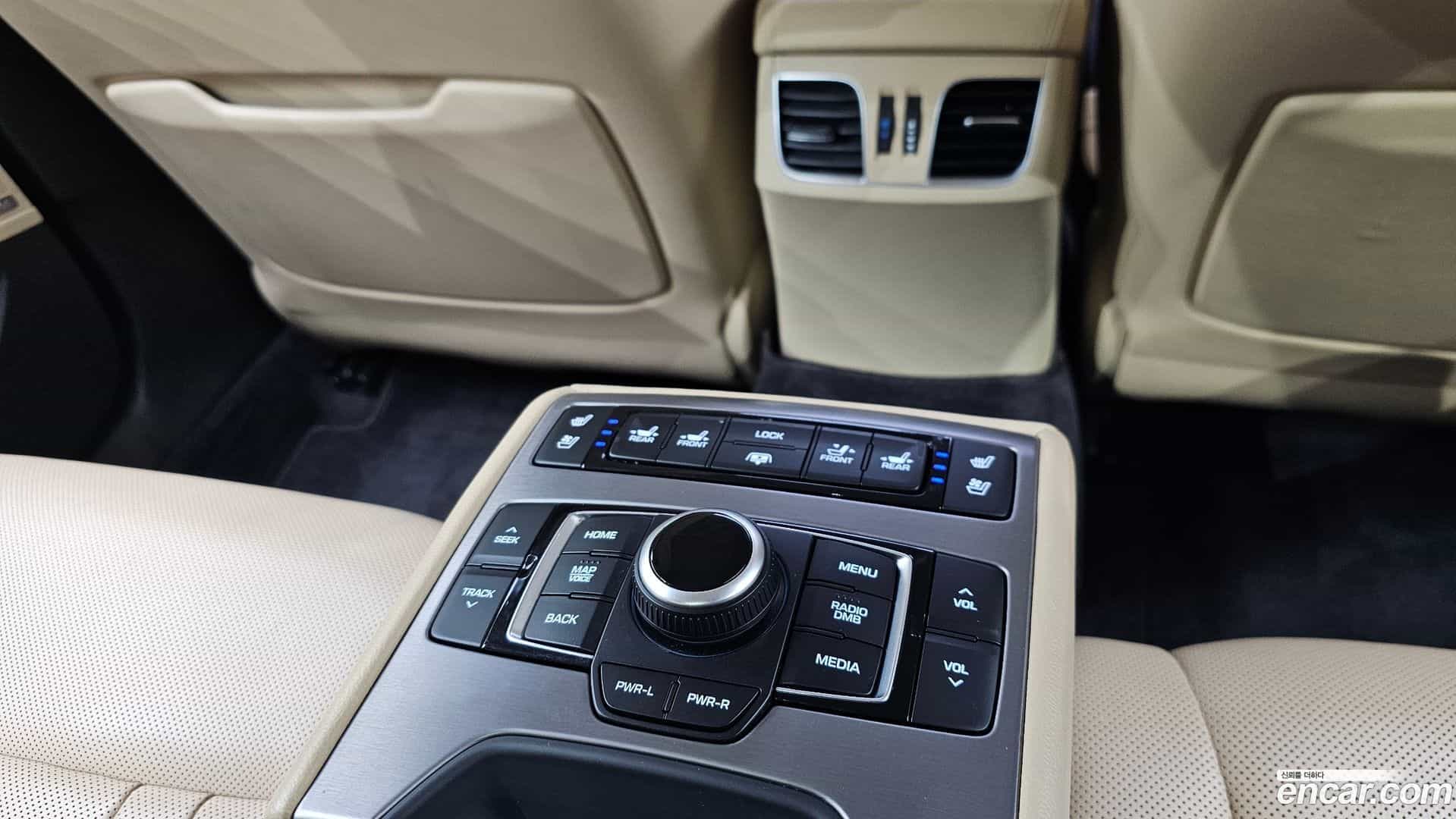 Genesis Hyundai 2014.3-OPTION-023