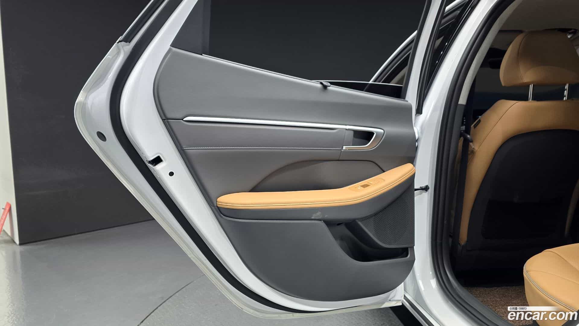Sonata Hyundai 2025.11-INNER-035